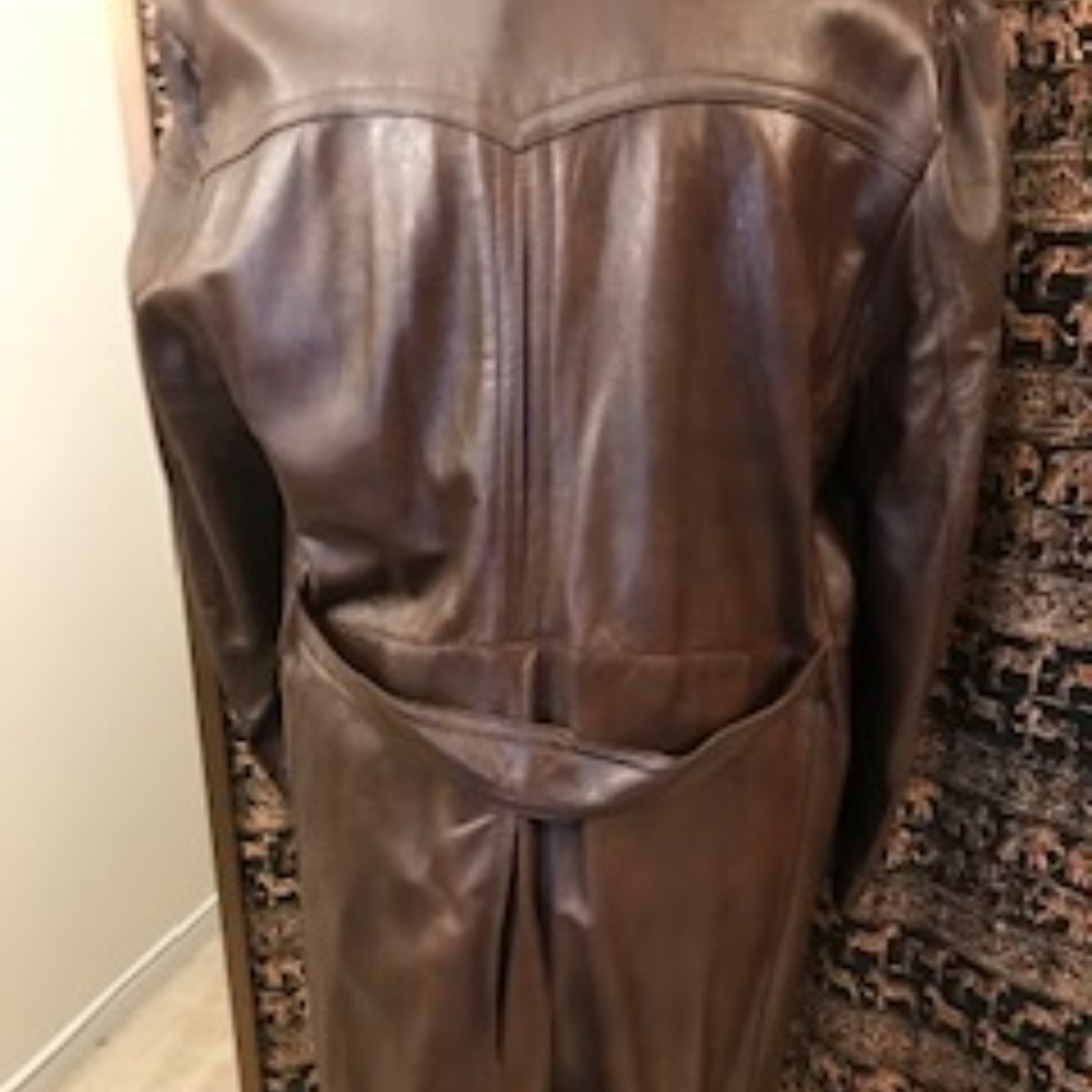 Men's Brown Leather Jacket - Picture 3 of 4